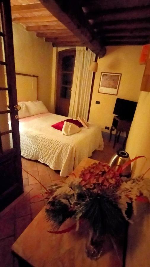 Cosy Country Room Garden Sovicille Exterior photo
